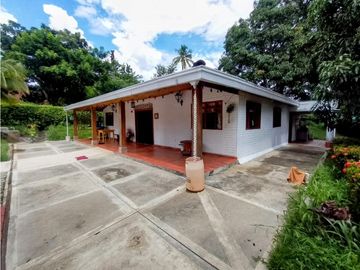VENTA DE FINCA INDEPENDIENTE EN SOPETRAN