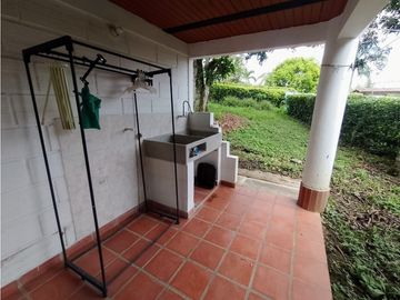 VENTA DE FINCA INDEPENDIENTE EN SOPETRAN