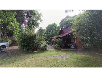 VENTA DE FINCA INDEPENDIENTE SANTAFE DE ANTIOQUIA