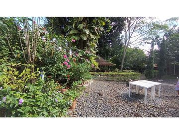 VENTA DE FINCA INDEPENDIENTE SANTAFE DE ANTIOQUIA