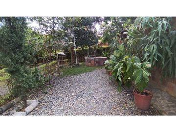 VENTA DE FINCA INDEPENDIENTE SANTAFE DE ANTIOQUIA