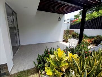 VENTA DE CASA EN CONDOMINIO SOPETRAN