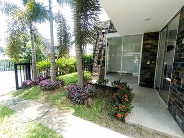 VENTA DE CASA EN CONDOMINIO SOPETRAN