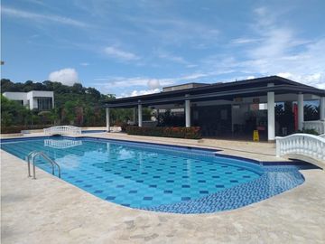 VENTA DE CASA EN CONDOMINIO SOPETRAN