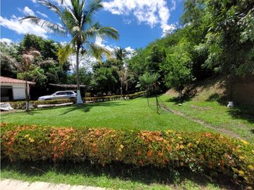 VENTA DE FINCA EN SANTA FE DE ANTIOQUIA