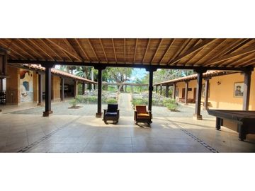 VENTA DE FINCA EN PARCELACION SANTA FE DE ANTIOQUIA