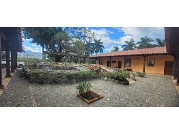 VENTA DE FINCA EN PARCELACION SANTA FE DE ANTIOQUIA