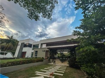 VENTA DE FINCA EN SANTA FE DE ANTIOQUIA