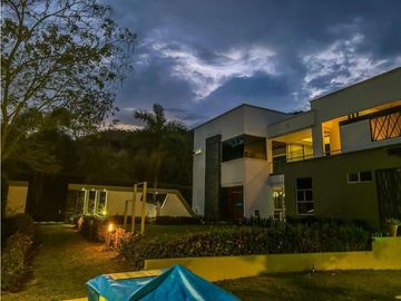 VENTA DE FINCA EN SANTA FE DE ANTIOQUIA