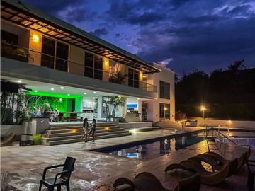 VENTA DE FINCA EN SANTA FE DE ANTIOQUIA