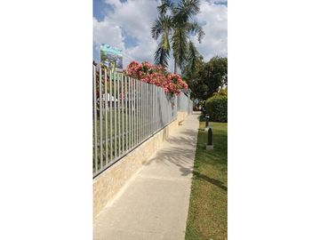 VENTA DE APARTAMENTO EN UNIDAD SOPETRAN