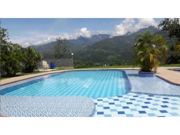 VENTA DE CASA EN CONDOMINIO SOPETRAN