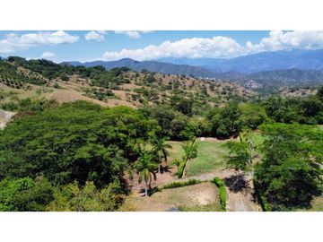 VENTA DE FINCA EN SOPETRAN