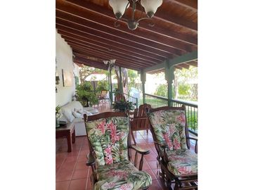 VENTA DE FINCA EN SANTA FE DE ANTIOQUIA