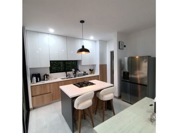 Venta De Casa En Condominio Sopetran