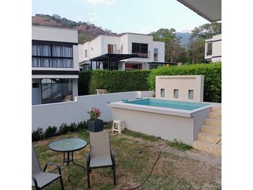 Venta De Casa En Condominio Sopetran