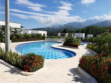 Venta De Casa En Condominio Sopetran