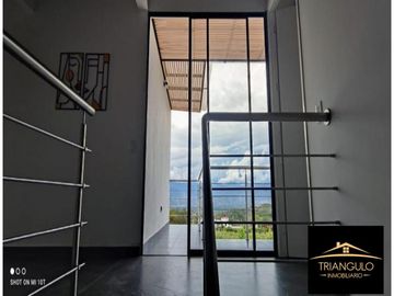 VENTA DE CASA EN CONDOMINIO SOPETRAN