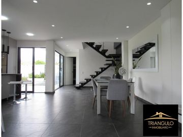 VENTA DE CASA EN CONDOMINIO SOPETRAN