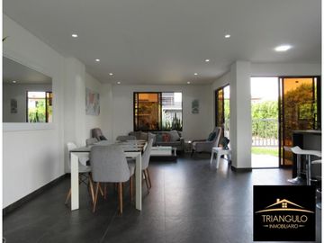 VENTA DE CASA EN CONDOMINIO SOPETRAN