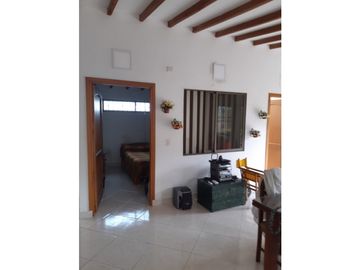 VENTA DE CASA EN UNIDAD SOPETRAN