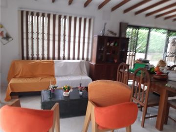 VENTA DE CASA EN UNIDAD SOPETRAN