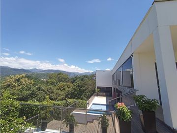 VENTA DE FINCA DENTRO DE PARCELACION SANTAFE DE ANTIOQUIA