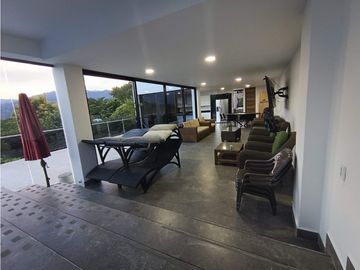 VENTA DE FINCA DENTRO DE PARCELACION SANTAFE DE ANTIOQUIA