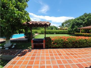 VENTA DE FINCA EN PARCELACION SANTA FE DE ANTIOQUIA