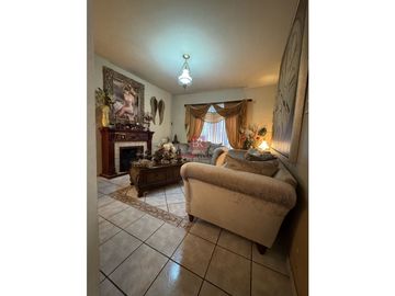 CASA EN VENTA EN FRACC. OTANCAHUI. CD. OBREGÓN, SONORA