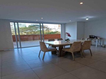 VENDO APARTAMENTO EN PORTAL DE GENOVES