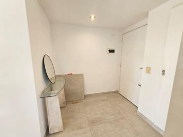 Departamento Amoblado en alquiler, 2 ambientes en Tigre Centro