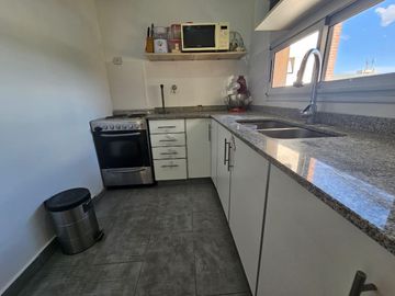 Departamento Amoblado en alquiler, 2 ambientes en Tigre Centro