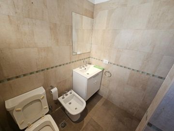Departamento Amoblado en alquiler, 2 ambientes en Tigre Centro