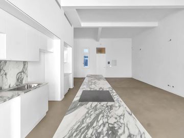 Espectacular loft en edificio a estrenar sobre Plaza Vicente López. Financiación directa