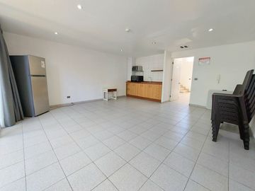 Estupendo dpto. cercano a metros 1D-1B