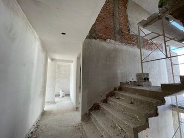 Casa en Pre Venta - Parque Toscana - Lomas de Angelopolis