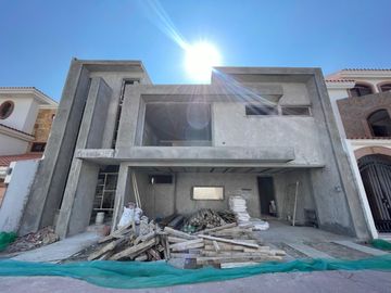 Casa en Pre Venta - Parque Toscana - Lomas de Angelopolis