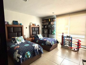 Casa en Venta con amplio jardin en Momoxpan San Pedro Cholula, Puebla