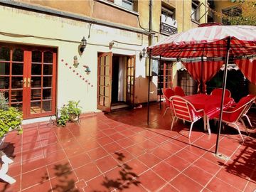 Primer piso 5D-2B-E-B con terraza y jardín.