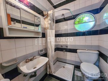 Venta casa 5 ambientes triple lote, pileta y ascensor -  Country San Miguel de Ghiso, Bella Vista