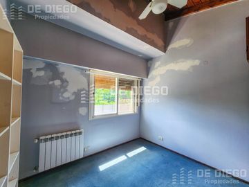 Venta casa 5 ambientes triple lote, pileta y ascensor -  Country San Miguel de Ghiso, Bella Vista