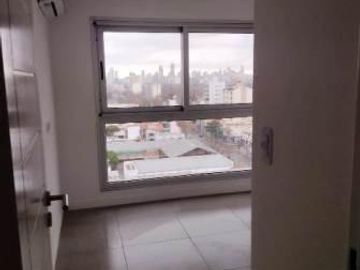 Excelente departamento de 2 ambientes al frente