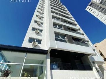 Excelente departamento de 2 ambientes al frente