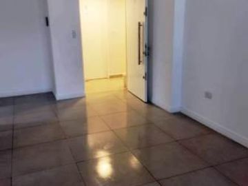 Excelente departamento de 2 ambientes al frente