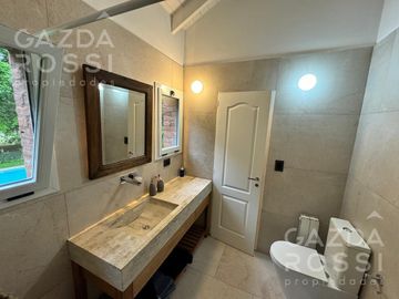 Impecable propiedad en Saint Thomas Norte, Canning