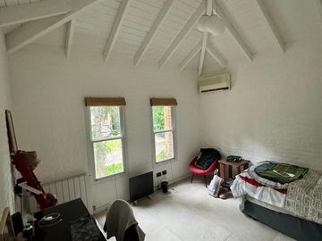 Impecable propiedad en Saint Thomas Norte, Canning