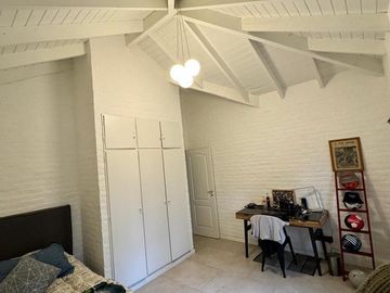 Impecable propiedad en Saint Thomas Norte, Canning