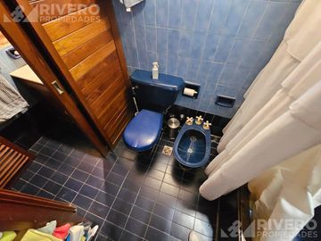 CASA EN VENTA EN CASTELAR NORTE - LOTE PROPIO