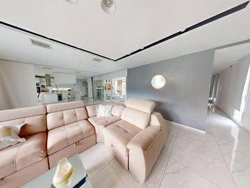 Casa en  Lomas de City Bell - Club de campo